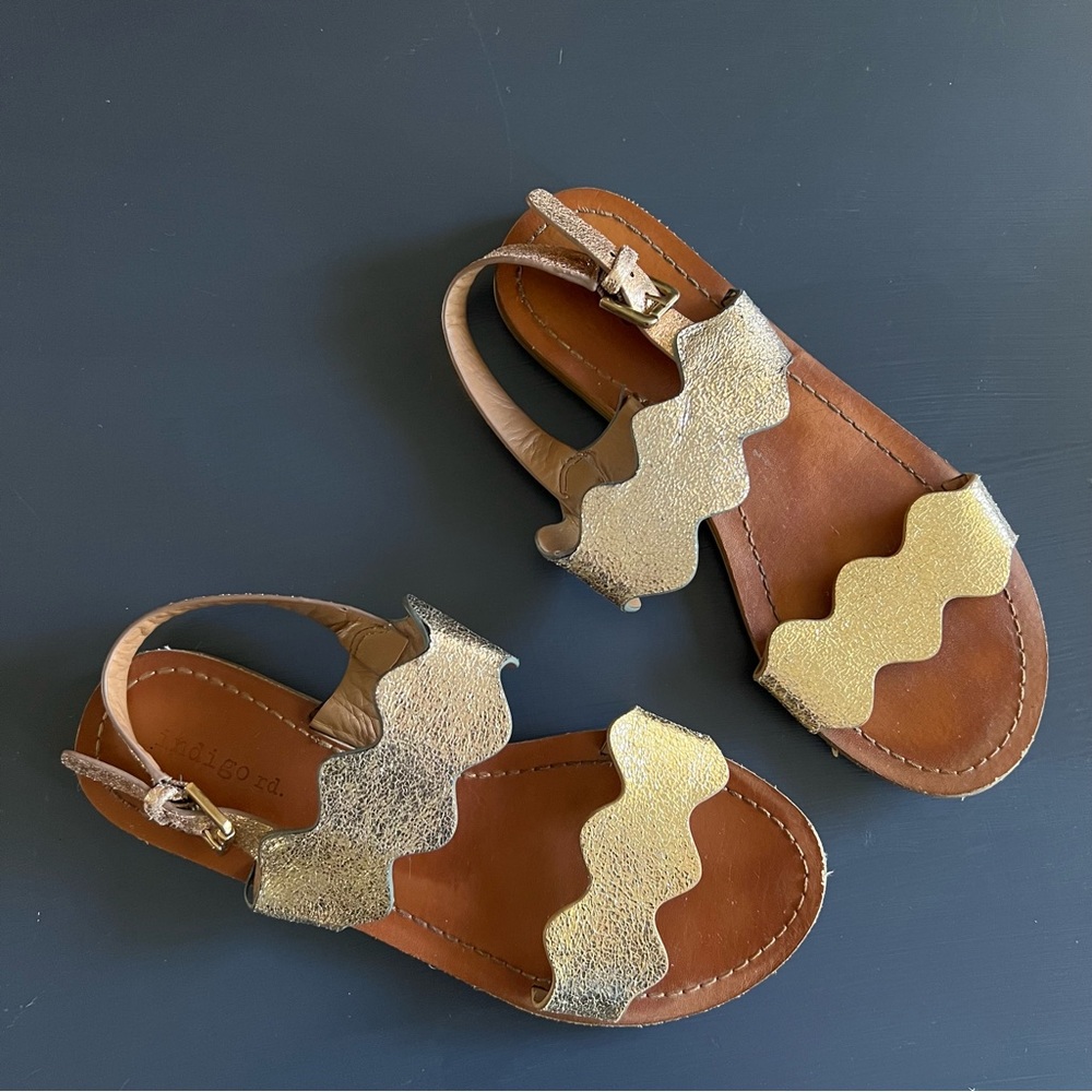 Women Tan Sandals